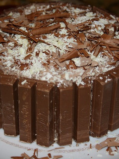 Una foto de Tarta de Kit-Kat