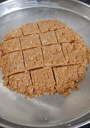 Gur papdi रेसिपी मुख्य फोटो