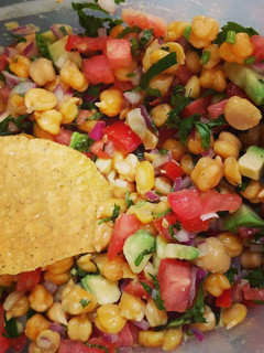 Una foto de Ensalada de garbanzos