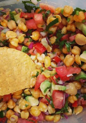 A picture of Chickpea Salad.