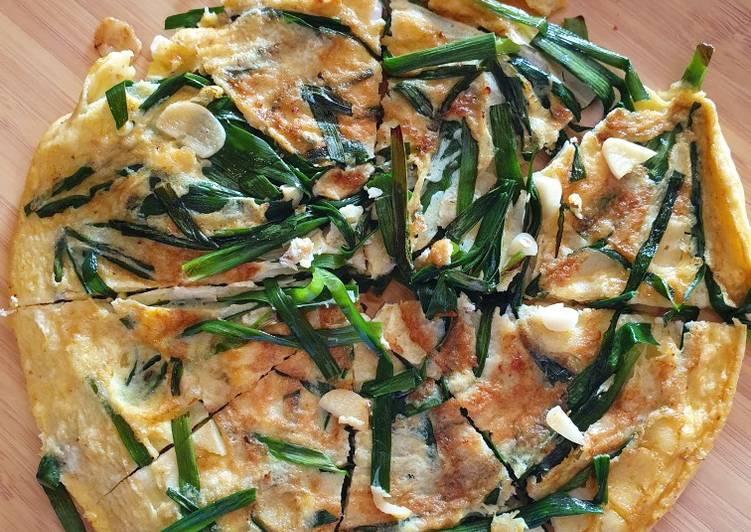 Pajeon (dadar kucai)