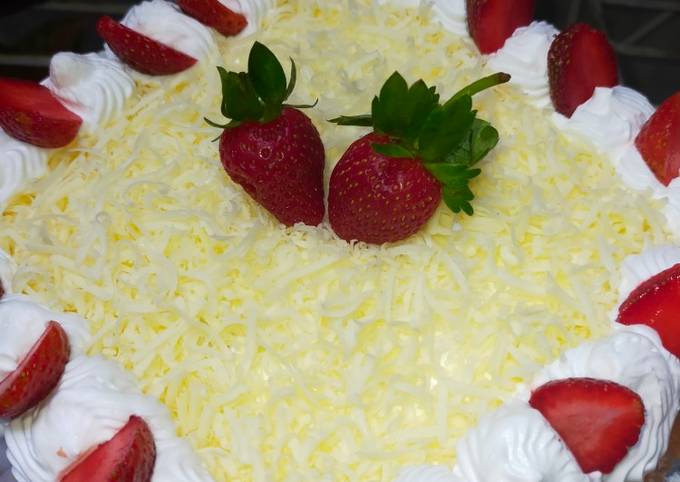 Cara Membuat Strawberry Cheese Cake, Lezat Sekali