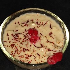 A picture of Fruit Custard.