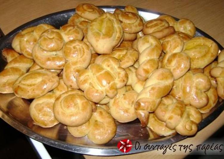 Recipe of Perfect Easter Koulourakia from Smyrna