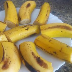 A picture of Bananas.