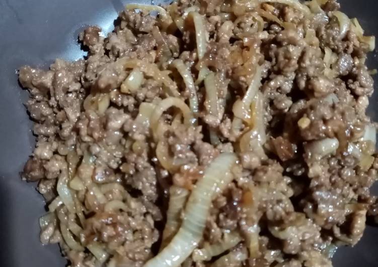 Resep Fry minced beff with big onion Anti Gagal