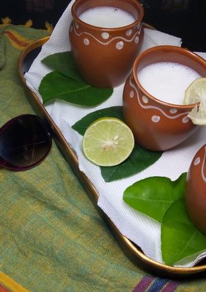 দই এর ঘোল রেসিপির প্রধান ছবি