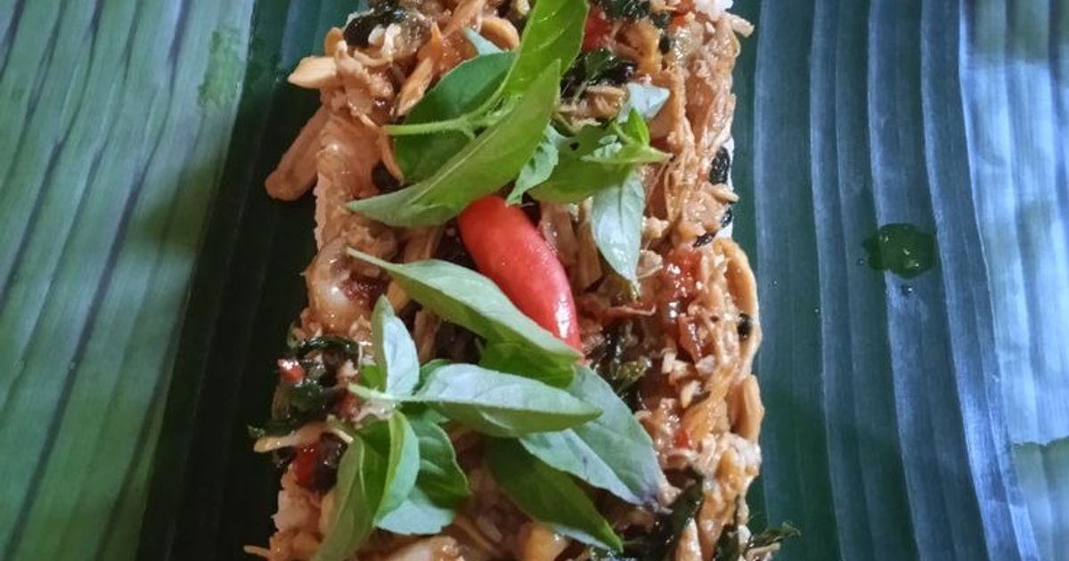 Nasi bakar ayam suwir