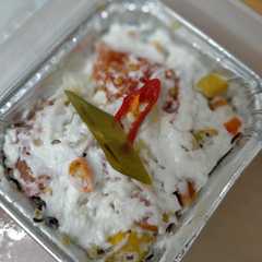 รูปของ Botok telur asin ala akuu