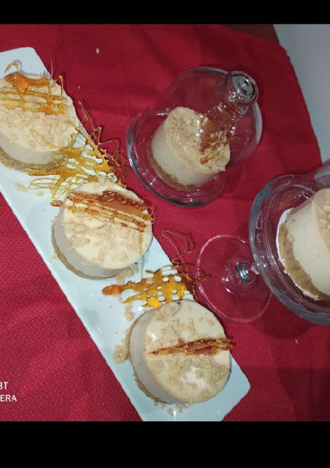 Una foto de Tartaletas mousse de turrón
