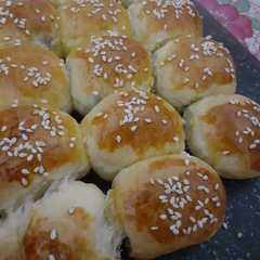 A picture of Bubble Bread.