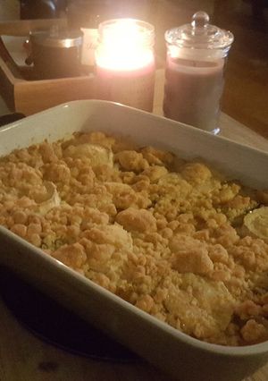 Une photo de Crumble courgettes poireaux parmesan