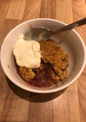 A picture of Rhubarb & Apple Crumble.