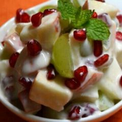 A picture of Honey Yogurt Salad.