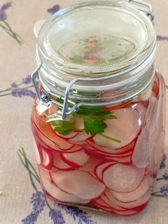 Savanyított retek recept fotója