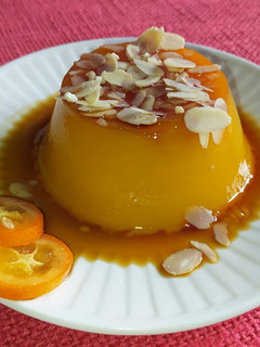 Una foto de FLAN DE NARANJA 🍮🍊