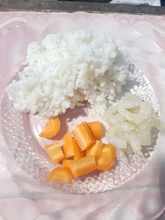 Foto resep #4 MPASI 6 bulan menu lengkap - Bubur wortel udang