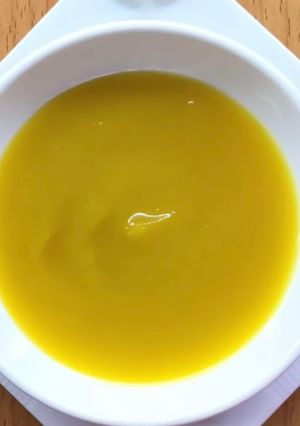 Hình của món Bột bí đỏ kết hợp nước dashi cho bé từ 6m.