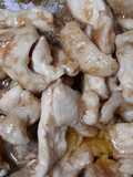 ไก่กระเทียม