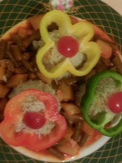 صورة لوصفة يخني فاصوليا خضرا مع رز ابيض