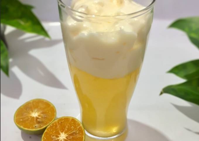 Langkah Mudah untuk Menyiapkan “Dalgona” Jeruk Peras Anti Gagal