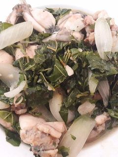 Hình của món Ếch xào lá cách.