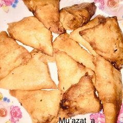 A picture of Samosa 1.