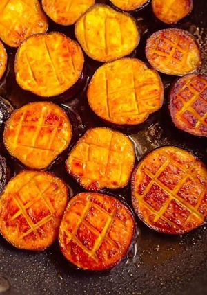 फ्राई बैंगन (fry baingan recipe in Hindi) रेसिपी मुख्य फोटो
