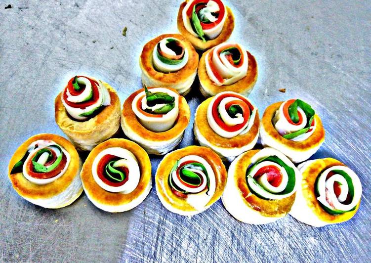 Simple Way to Prepare Homemade Caprese Vol au vent