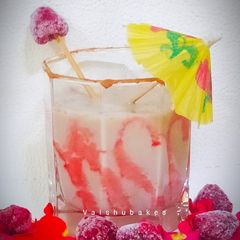 Chikkoo Strawberry Milkshake A picture of Chikkoo Strawberry Milkshake.