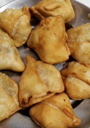 A picture of Samose.