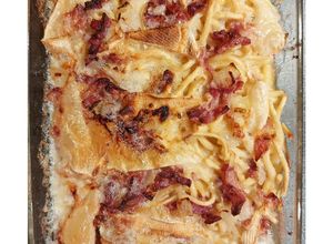 Une photo de Spätzle façon tartiflette ~ La spätzifflette