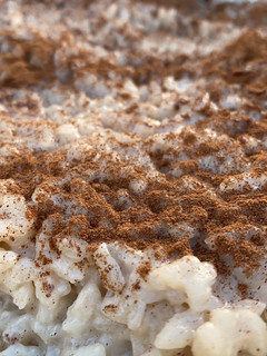 Una foto de Arroz con leche vegano