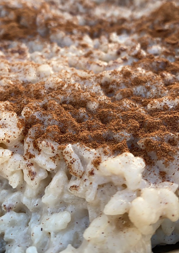 Una foto de Arroz con leche vegano