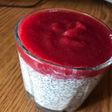 Chia puding almás meggyszósszal