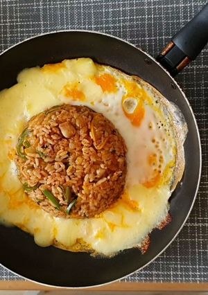 Una foto de Arroz wok con Kimchi