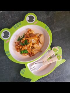 รูปของ ผัดซีอิ๊วหมู (เมนูอาหารเด็ก)