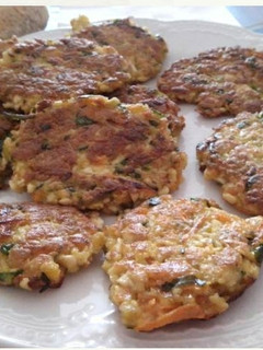 Una foto de Hamburguesas de Tofu y verduras. Para Diabéticos