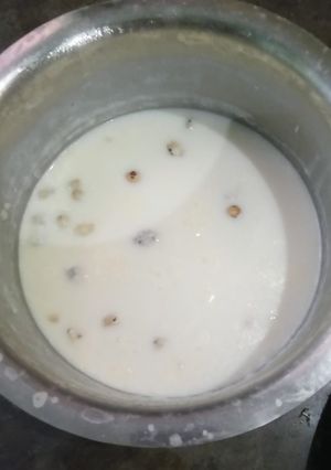 A picture of Rice kheer.