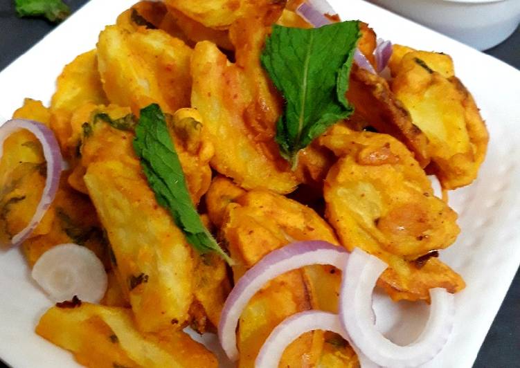 Recipe of Perfect Potato mint pakora