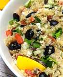 Ensalada griega de quinoa