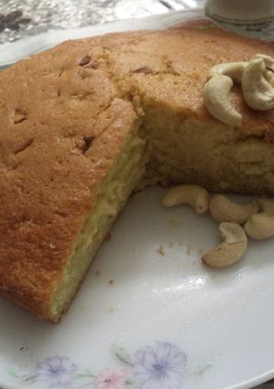 A picture of Vanilla nutty cake.
