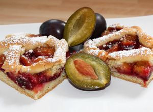 Szilvás pite recept fotója