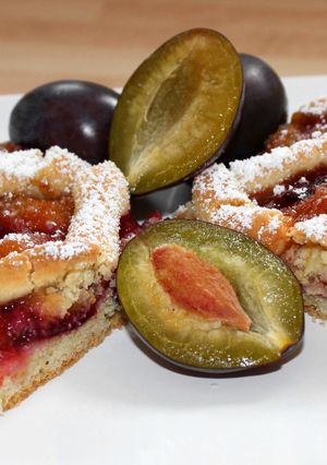 Szilvás pite recept fotója