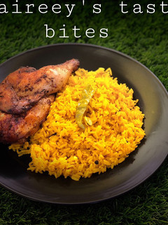 A picture of Smokey Saudi chicken mandi.مندى بالدجج.