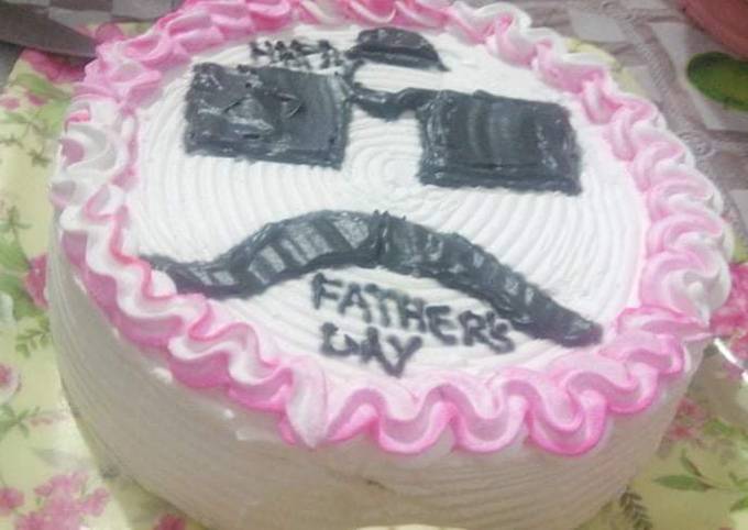 Father's day cream cake