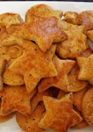 A picture of Milk Biscuits.