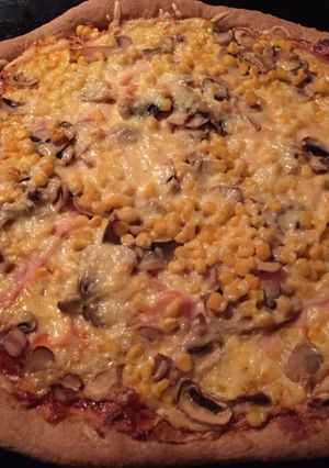 Pizza tönkölybúzalisztből recept fotója