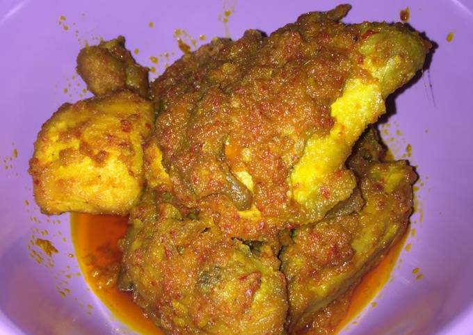 Ayam goreng rica-rica