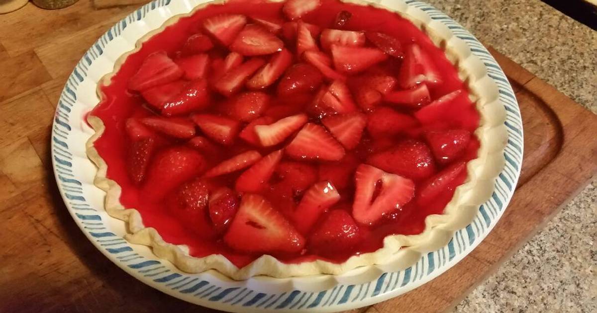 Copy Cat Shoney's Strawberry Pie Recipe by Carolyn - Cookpad